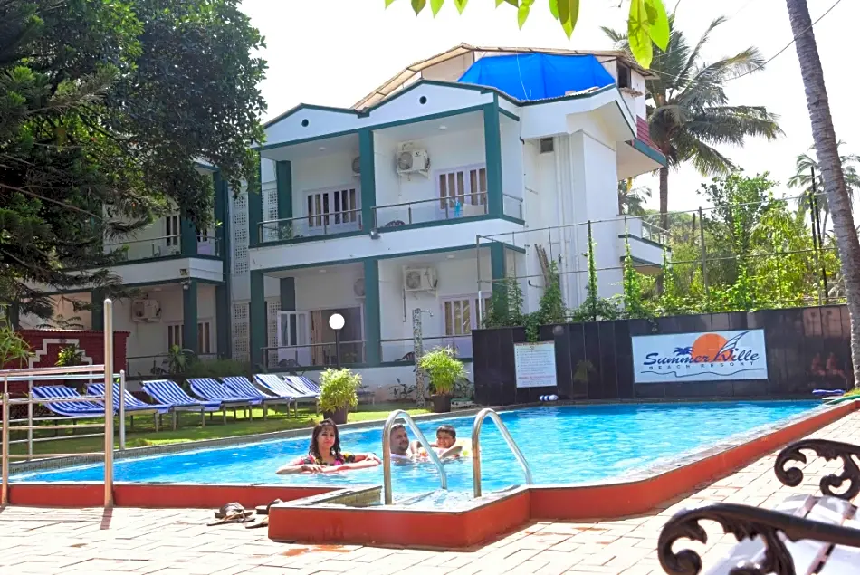 Summerville Beach Resort - Candolim